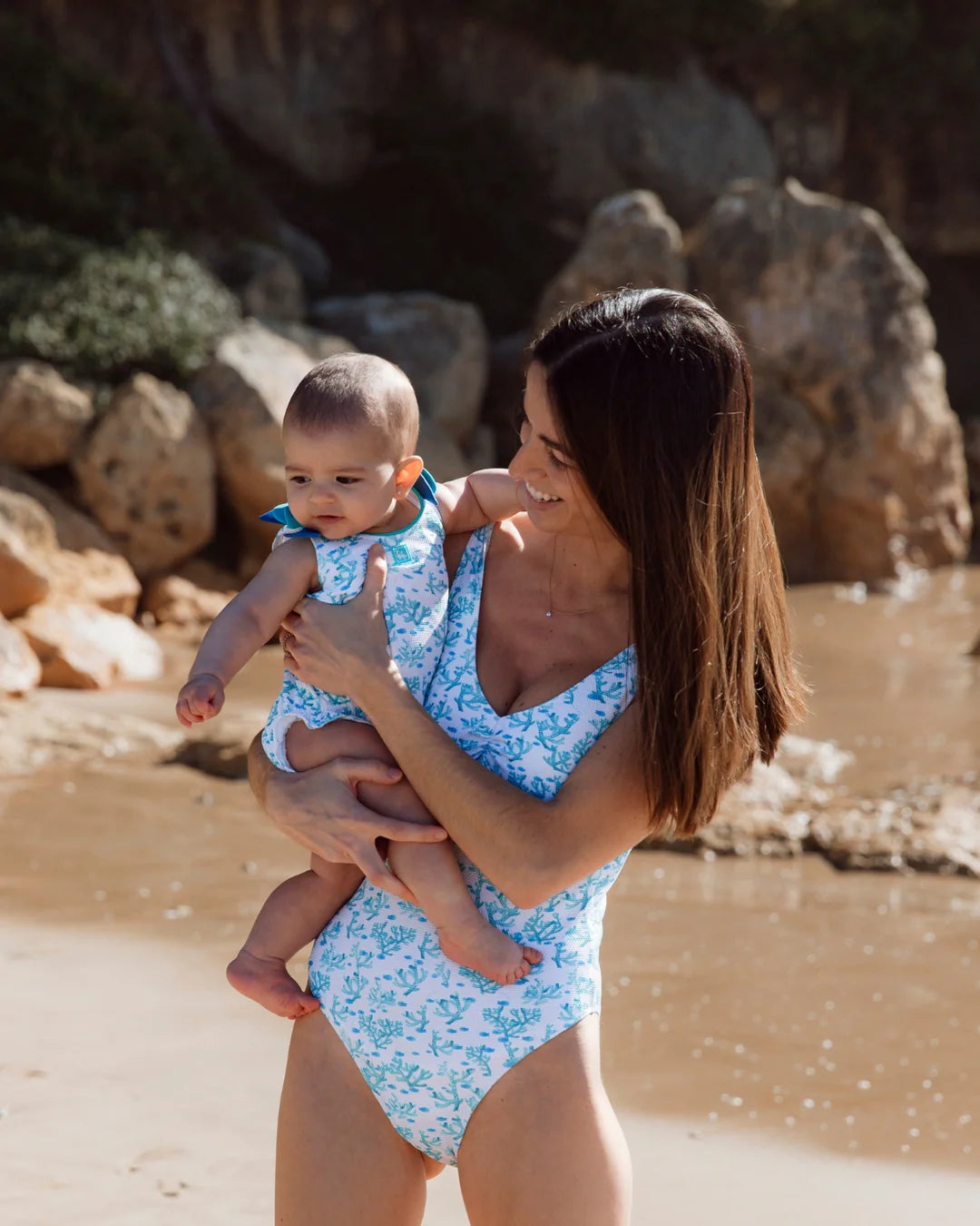BAÑADOR BEBE CORAL